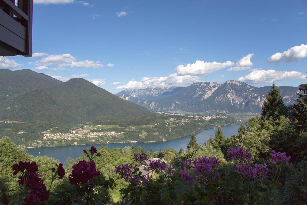 B&B Alba Sul Lago 페르지네 발수가나 외부 사진