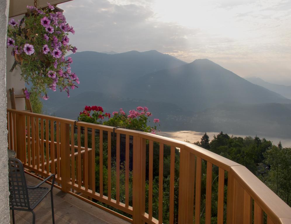 B&B Alba Sul Lago 페르지네 발수가나 객실 사진