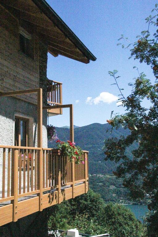 B&B Alba Sul Lago 페르지네 발수가나 외부 사진