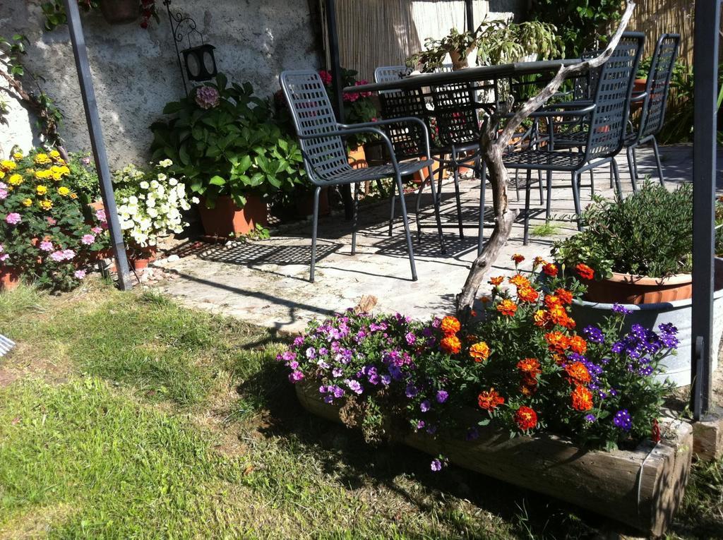 B&B Alba Sul Lago 페르지네 발수가나 외부 사진